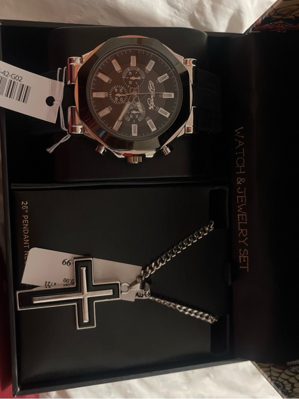 ED Hardy necklace and watch set
